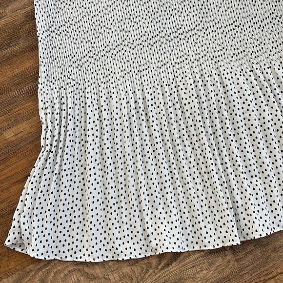 Adrianna Papell black and white top XS - Picture 3 of 12